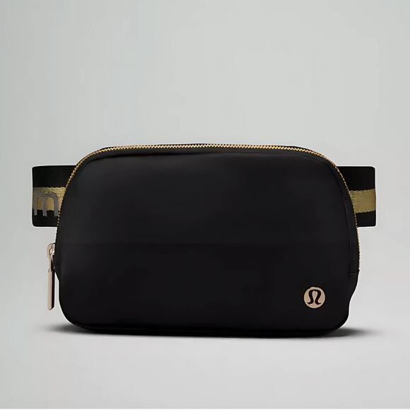 NEW Lululemon Everywhere Crossbody Belt Bag Wordmark Black and Gold Logo - Picture 2 of 6